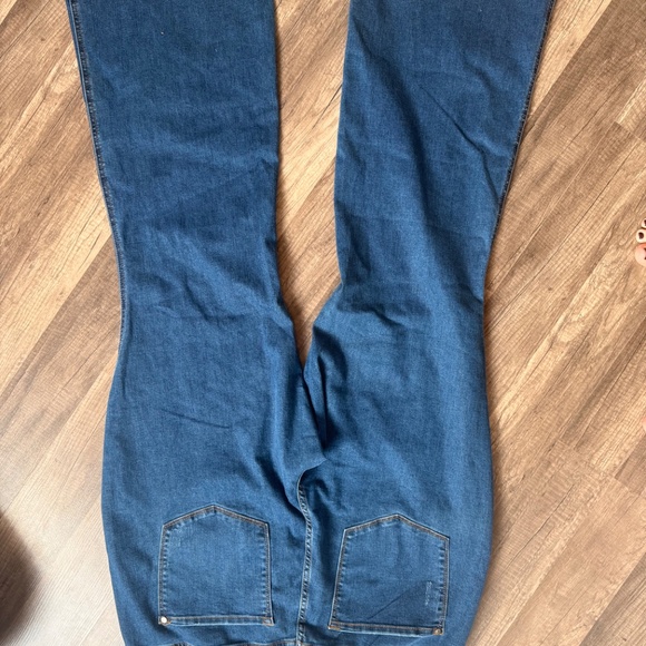 Just Blue size 18 Women’s Jeans - Picture 2 of 3